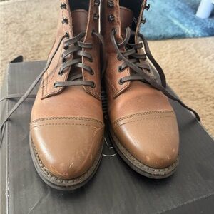 Thursday Boot Company women’s leather captain boots color natural size 7.5